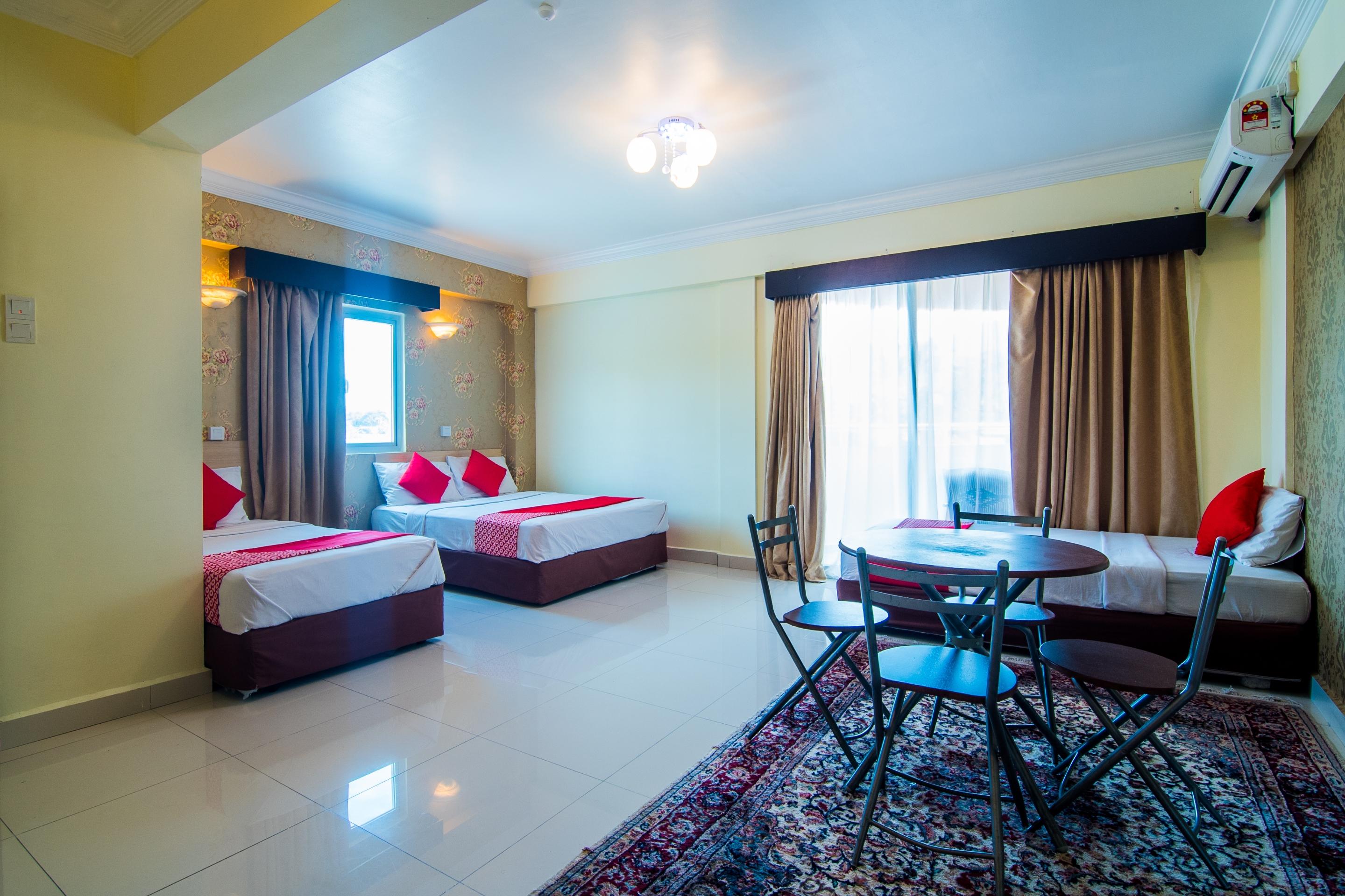 Sea Princess Hotel Teluk Bahang Buitenkant foto