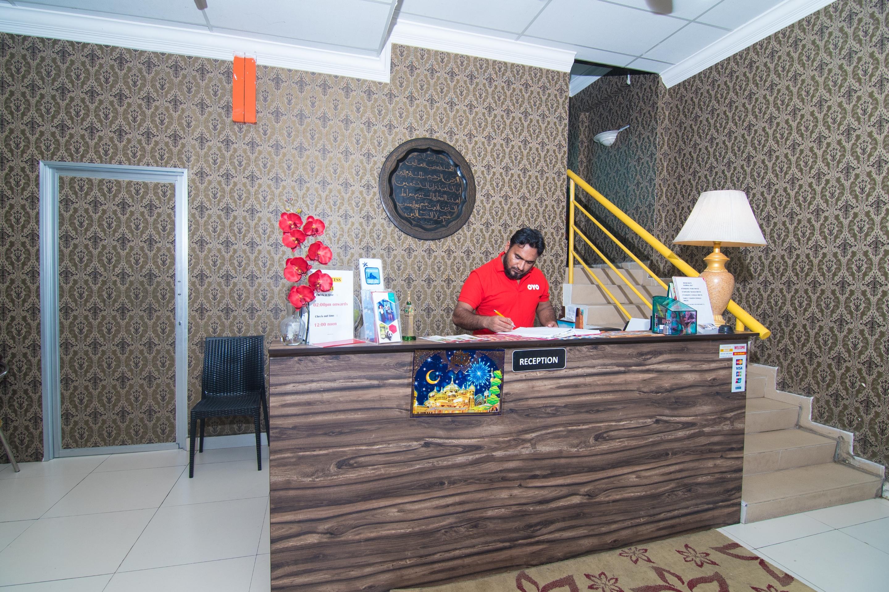 Sea Princess Hotel Teluk Bahang Buitenkant foto
