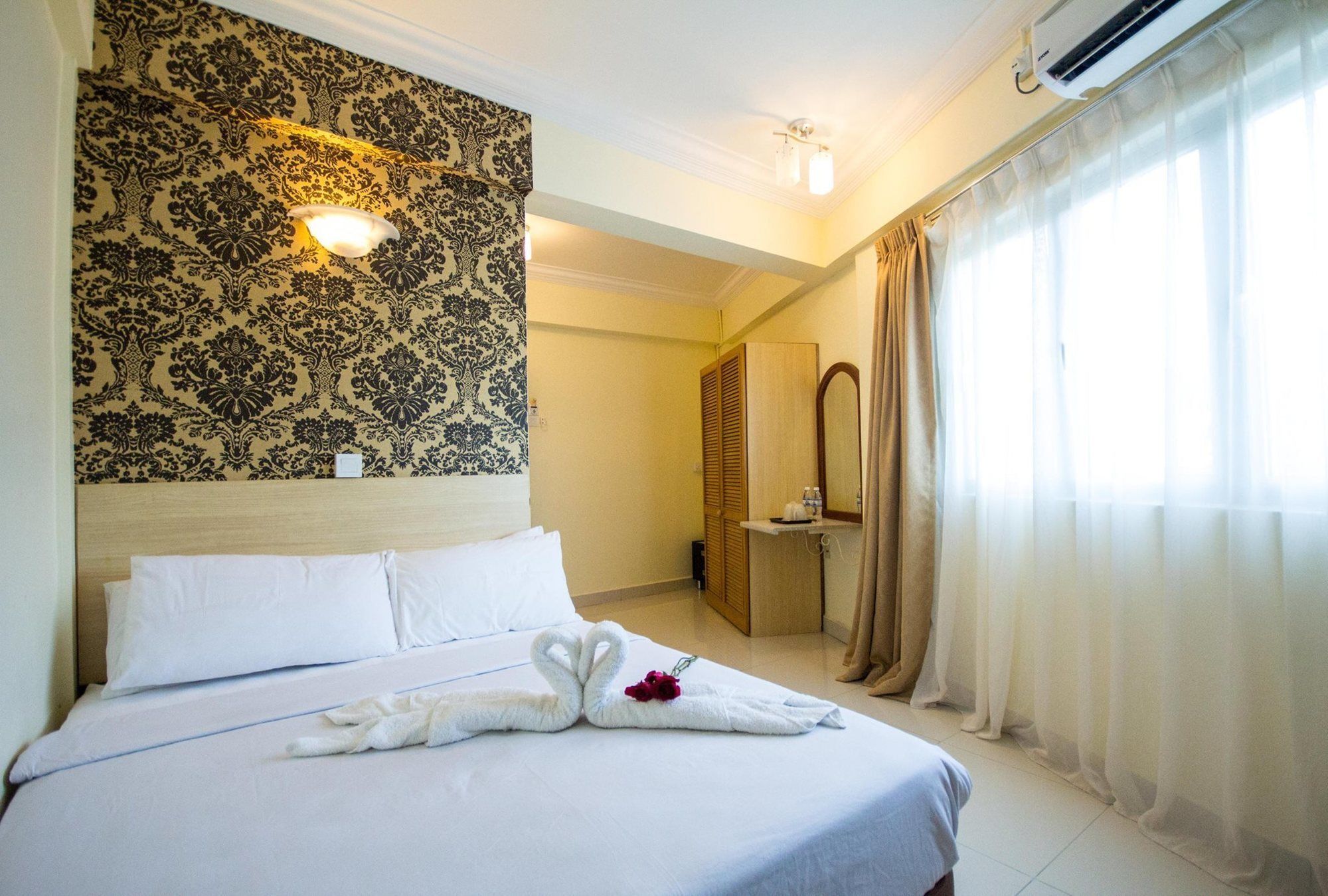 Sea Princess Hotel Teluk Bahang Buitenkant foto